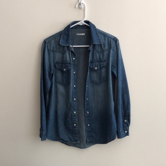 GAP Tops - Gap Soft Jean Jacket/Top